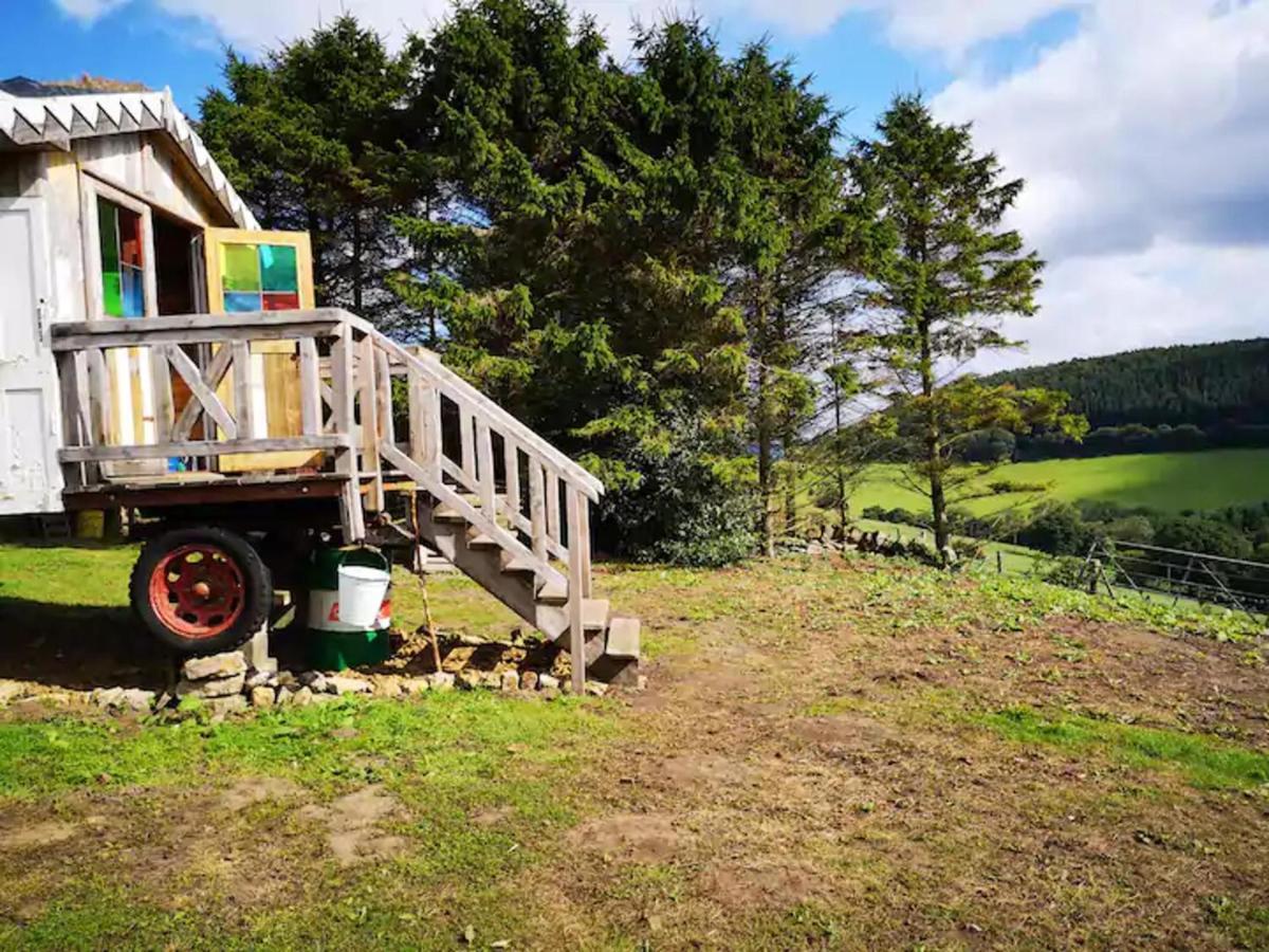 2 X Double Bed Glamping Wagon In Dalby Forest Scarborough Ngoại thất bức ảnh